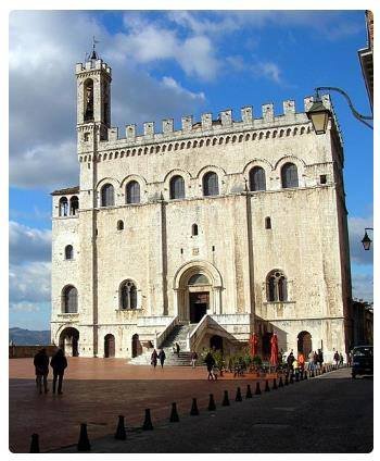 Il Palazzo dei Consoli in Piazza Grande a Gubbio